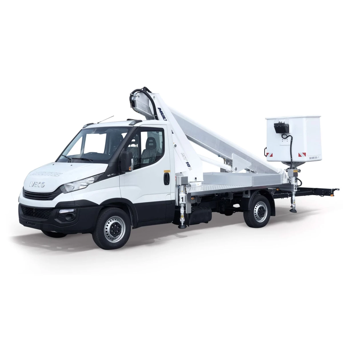 Location-Camion-Nacelle-Telescopique-18-Metres-Permis-VL-Acy-Location